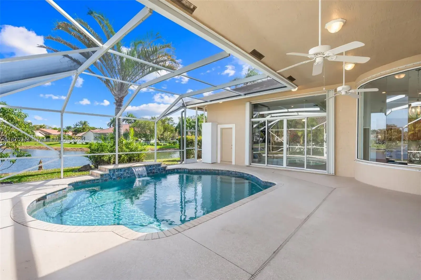 5135 Kensington Cir, Coral Springs FL 33076