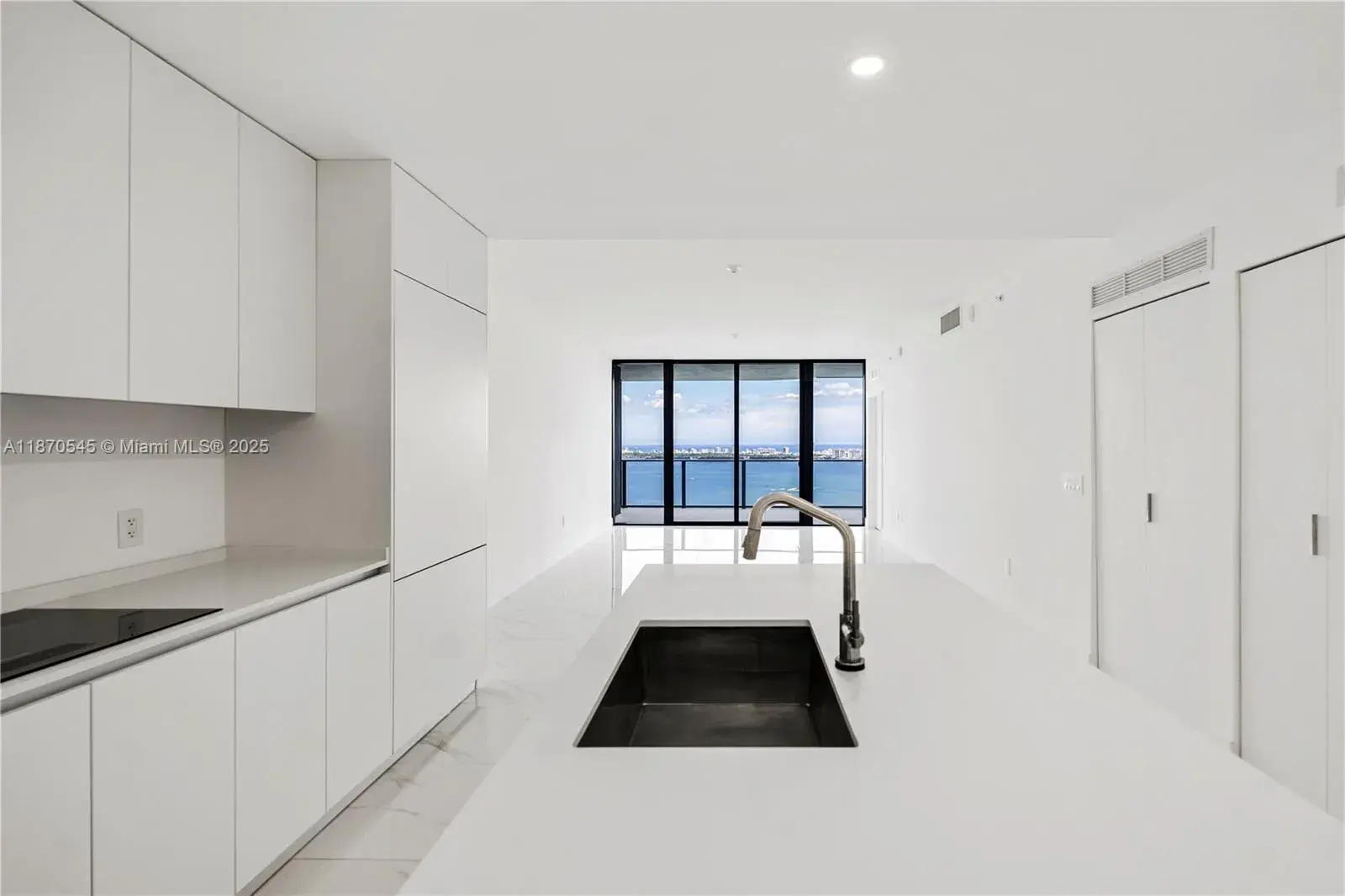 2 bedroom 3 bath Residential for sale at 700 NE 24TH ST # 4102, Miami FL 33137