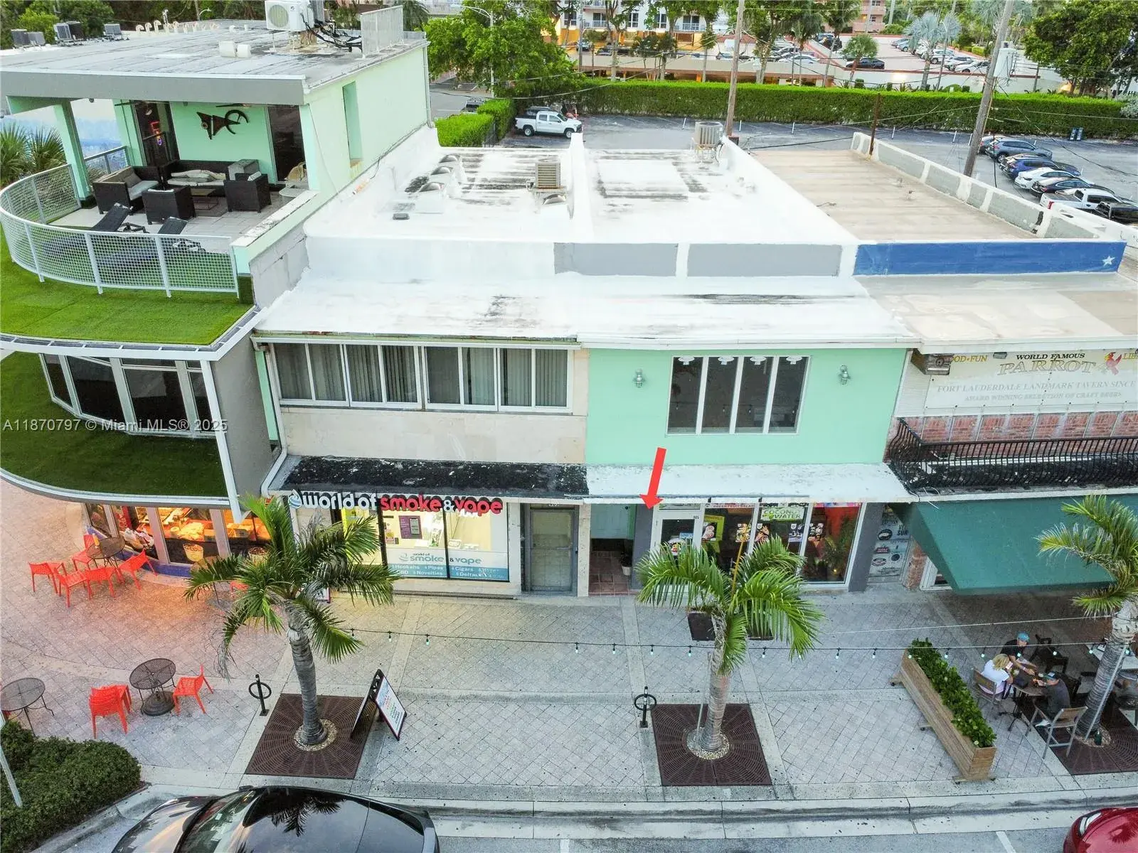 Commercial Sale for sale at 905 Sunrise Ln, Fort Lauderdale FL 33304