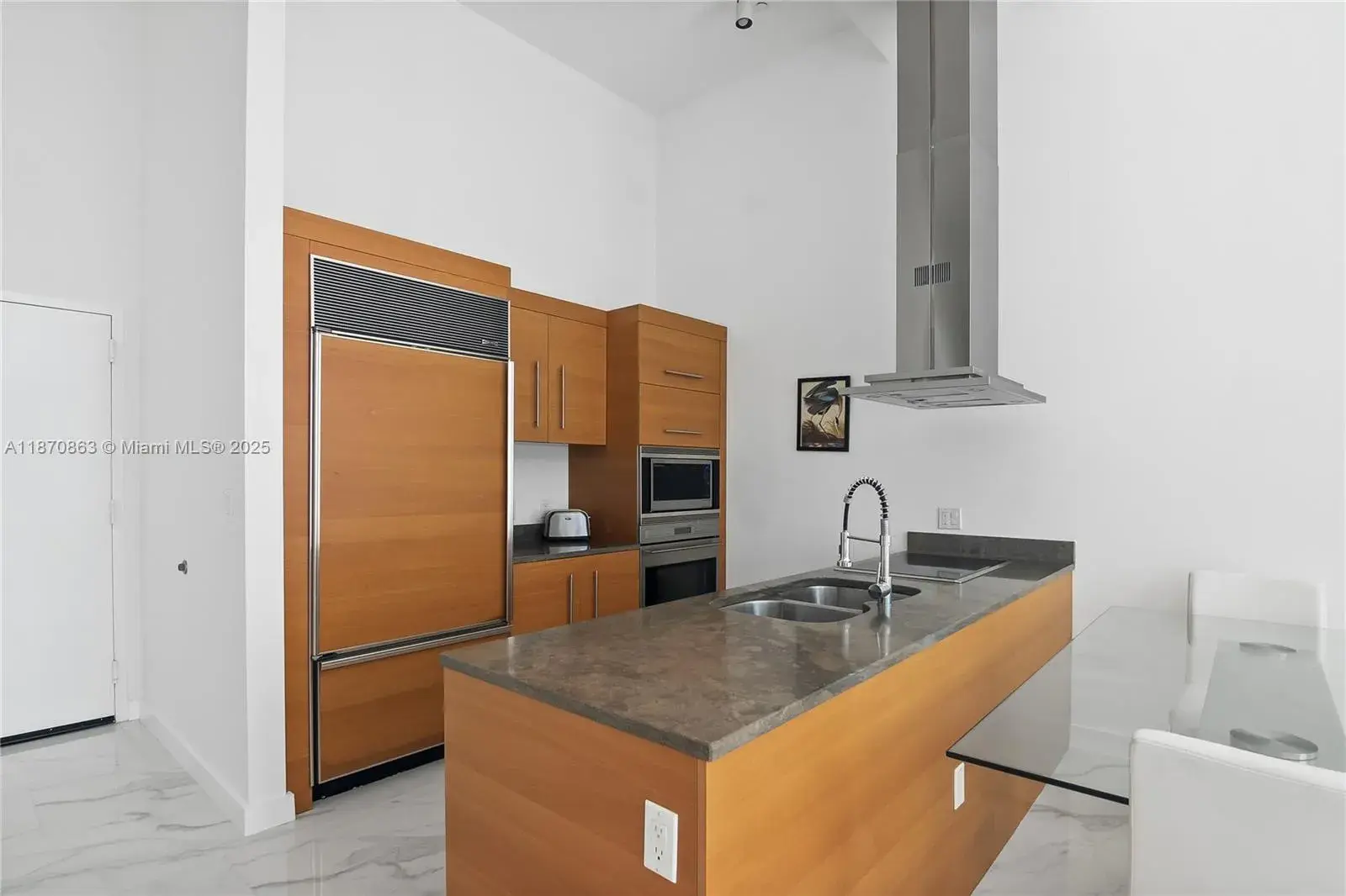 495 Brickell Ave # 2207, Miami FL 33131