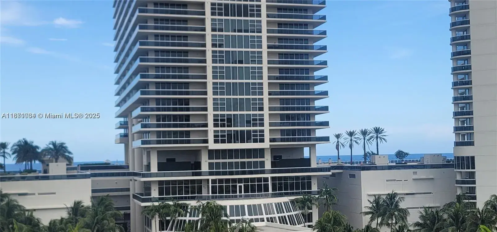 2 bedroom 2 bath Residential for sale at 1825 S Ocean Dr # 814, Hallandale Beach FL 33009