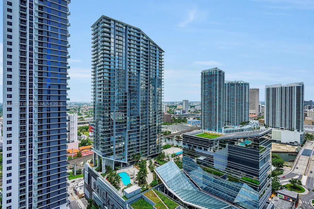 801 S Miami Ave # 2310, Miami FL 33131