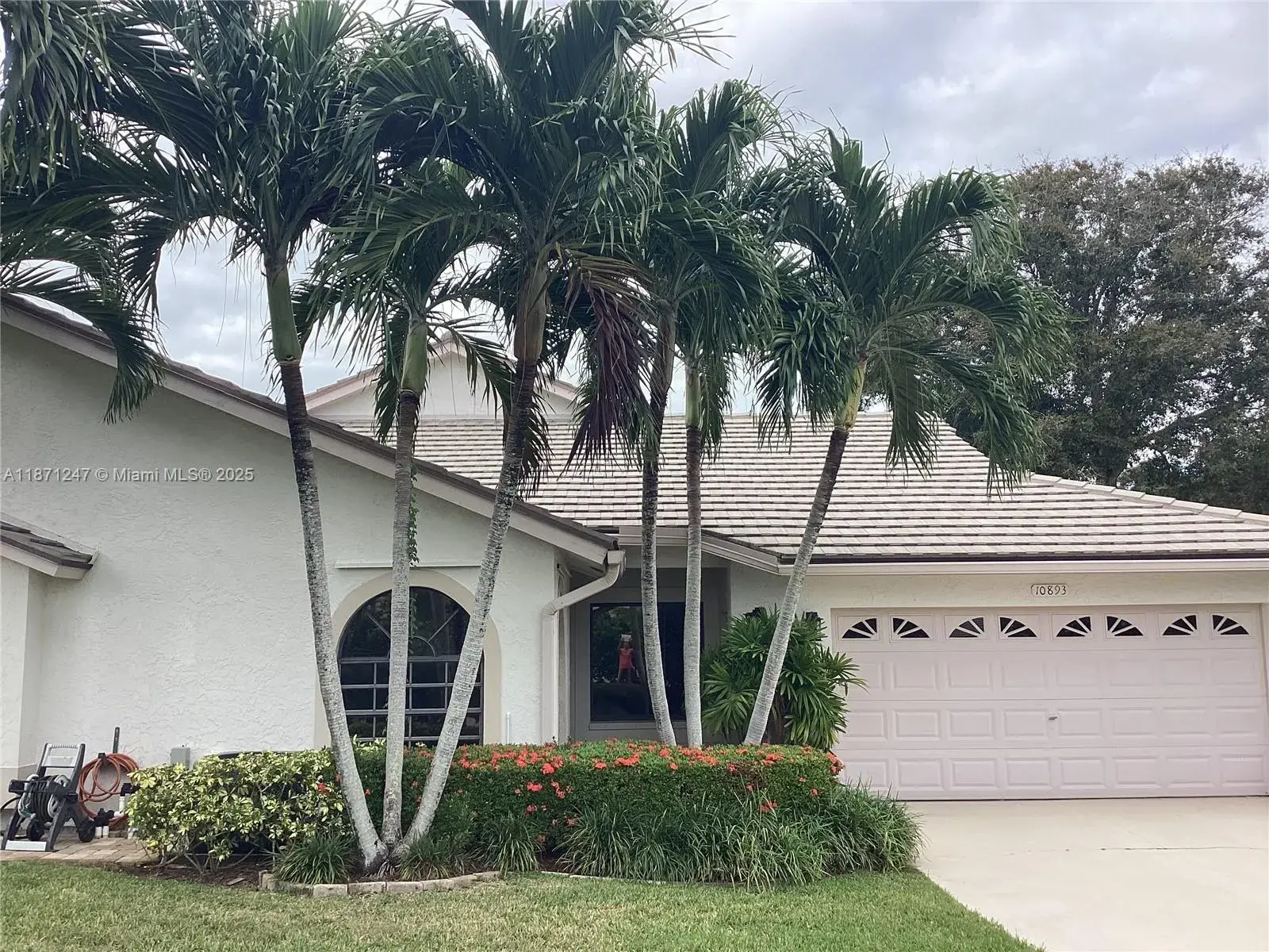 10893 N Stafford Cir N, Boynton Beach FL 33436