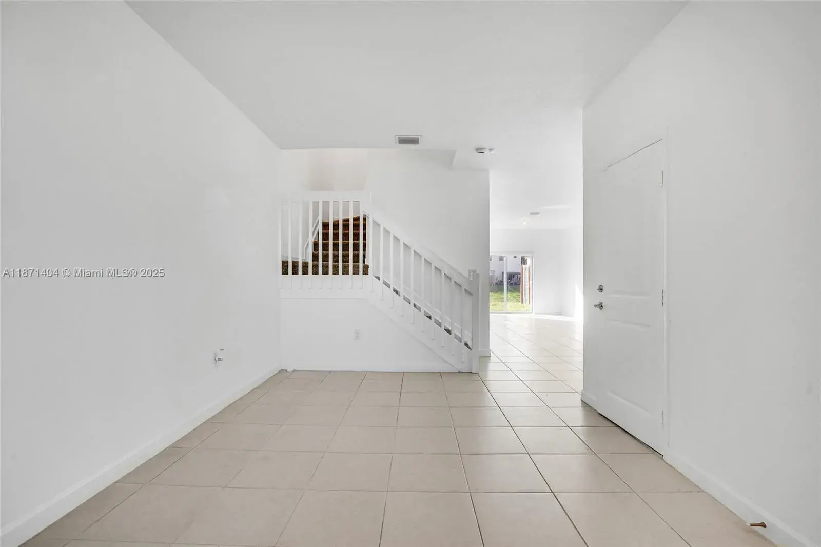 12609 NW 23rd Pl, Miami FL 33167