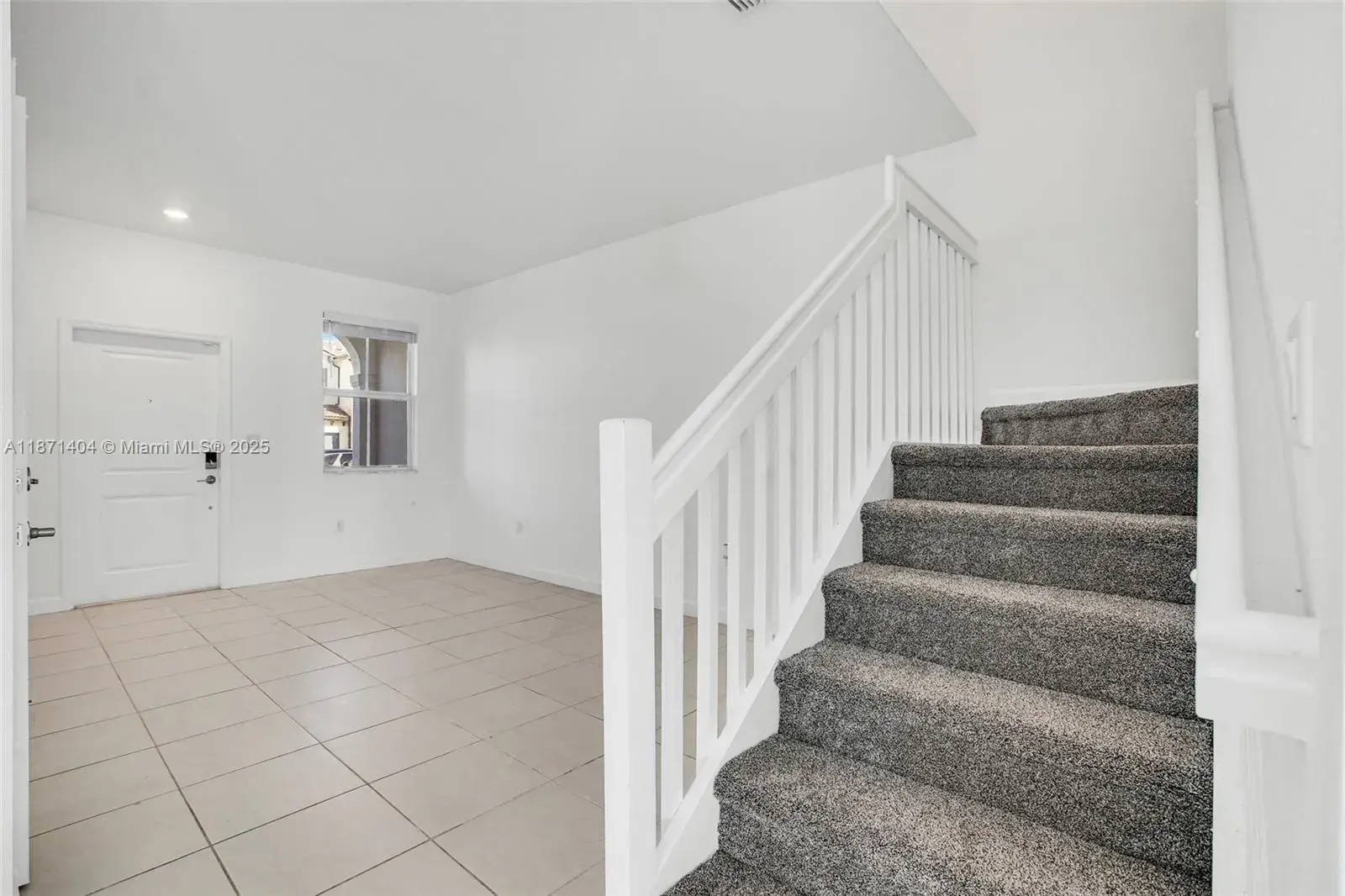 12609 NW 23rd Pl, Miami FL 33167