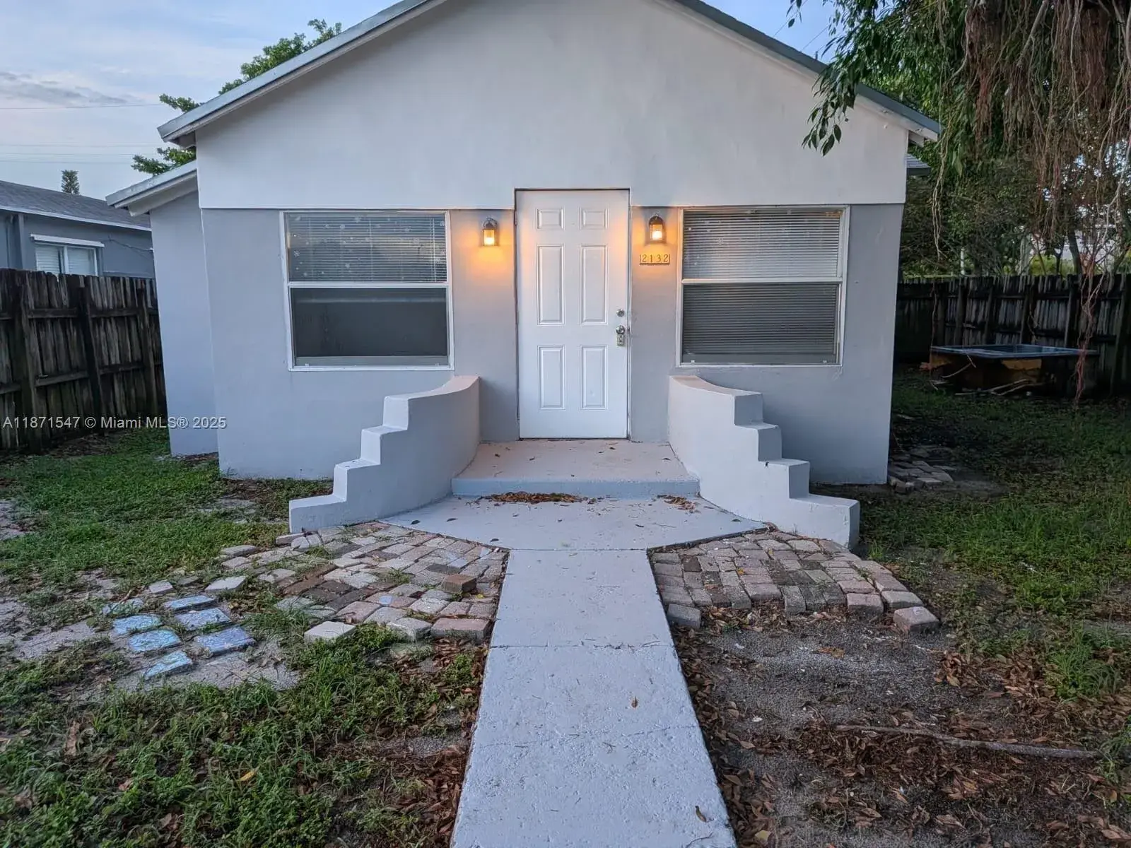 Residential Income for sale at 2132 Mckinley St, Hollywood FL 33020