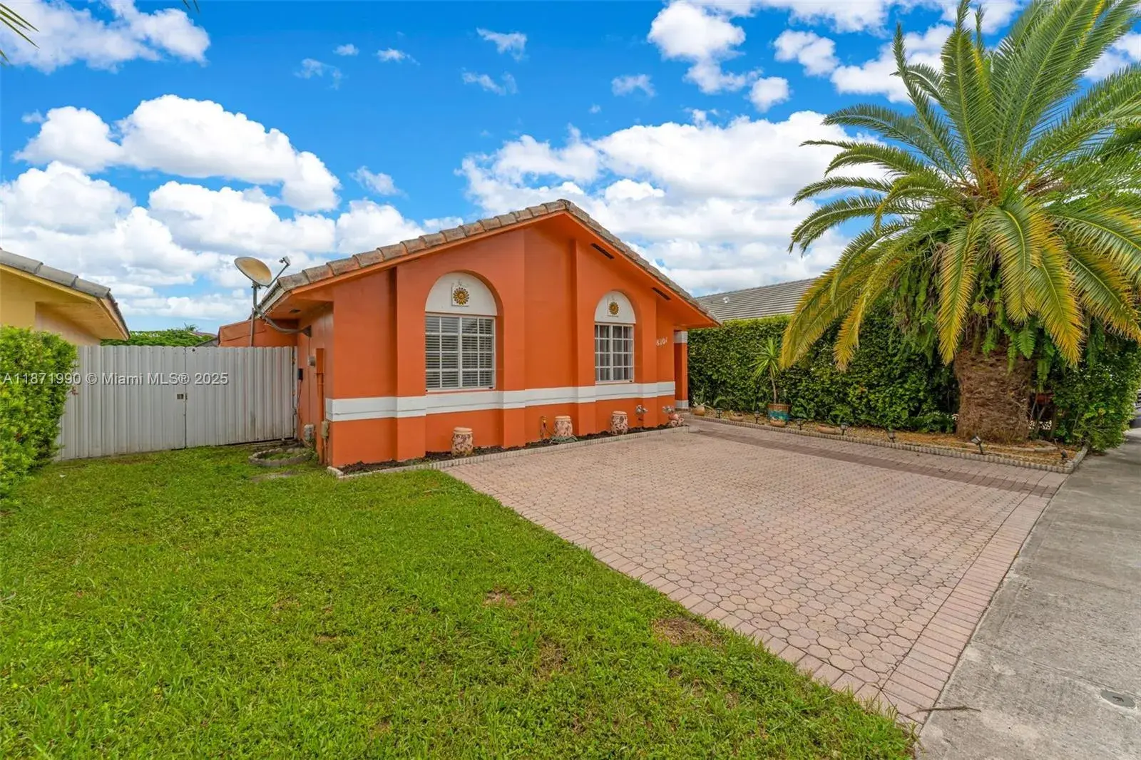 8101 SW 159th Ct, Miami FL 33193