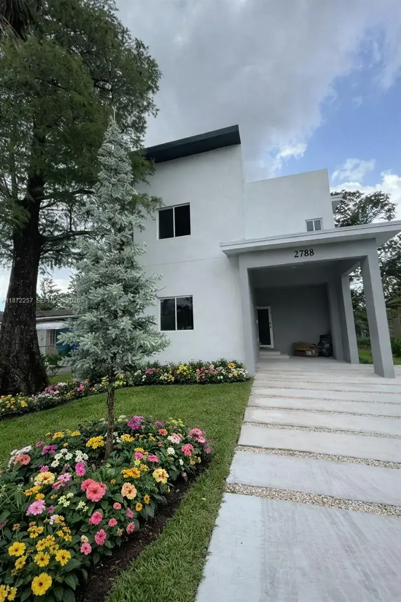 3 bedroom 2 bath Residential for sale at 2788 NW 9th Pl, Fort Lauderdale FL 33311