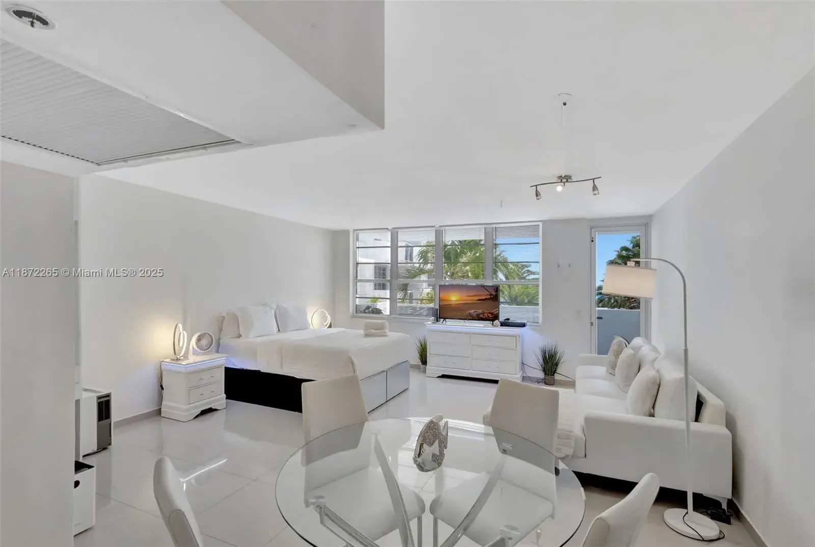 100 Lincoln Rd # 417, Miami Beach FL 33139
