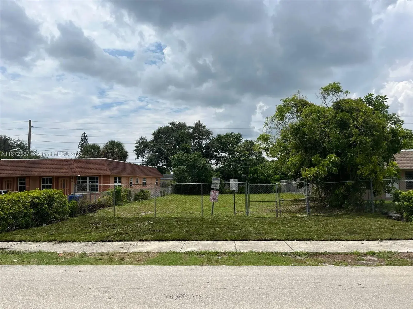 Land/Boat Docks for sale at 1615 NW 8th Ave, Fort Lauderdale FL 33311