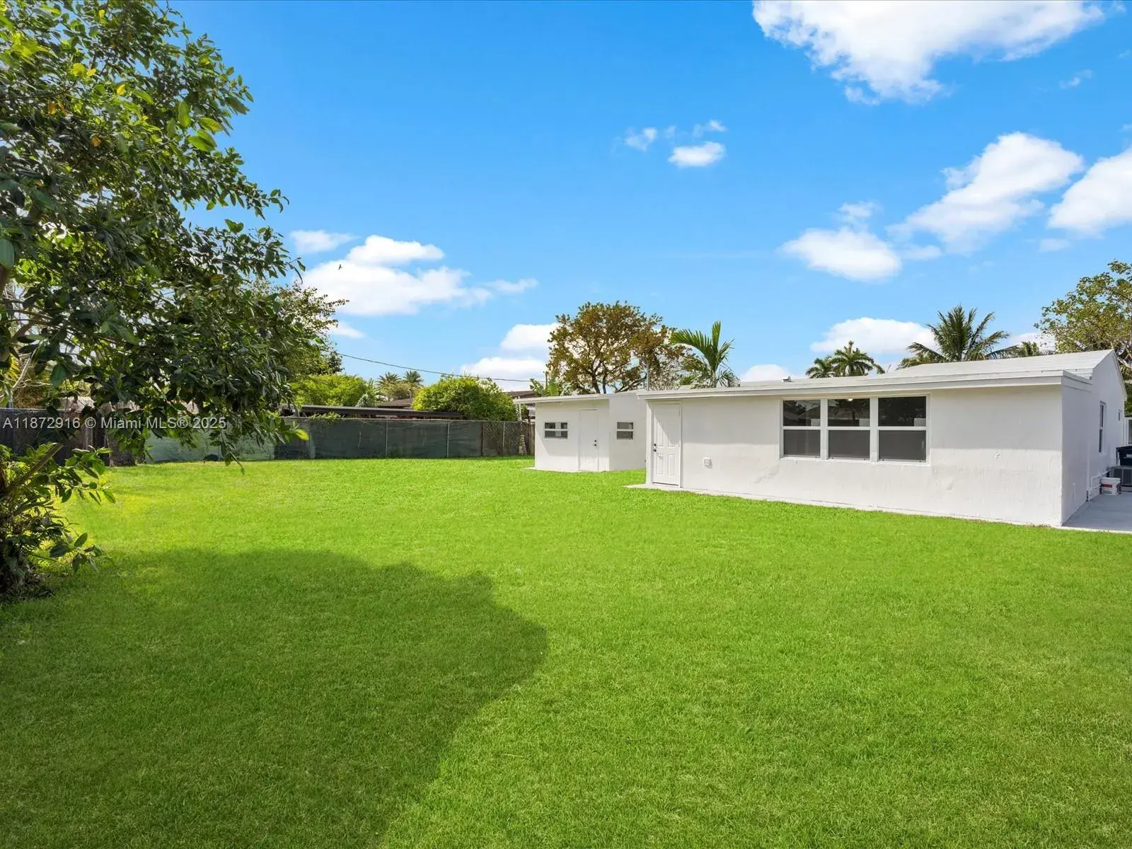 5365 SW 97th Ct, Miami FL 33165