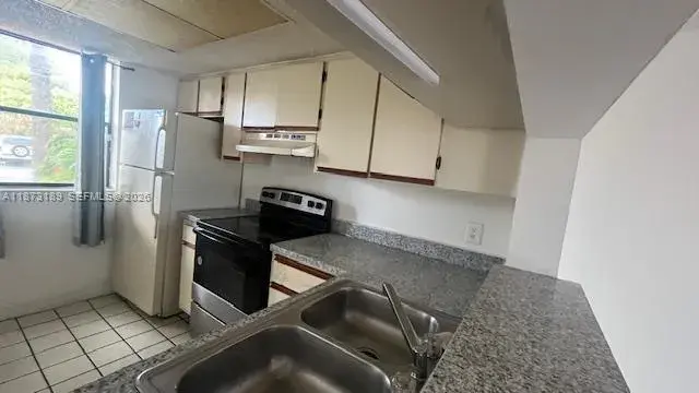 1 bedroom 1 bath Residential for sale at 5200 NW 31st Ave # 62, Fort Lauderdale FL 33309