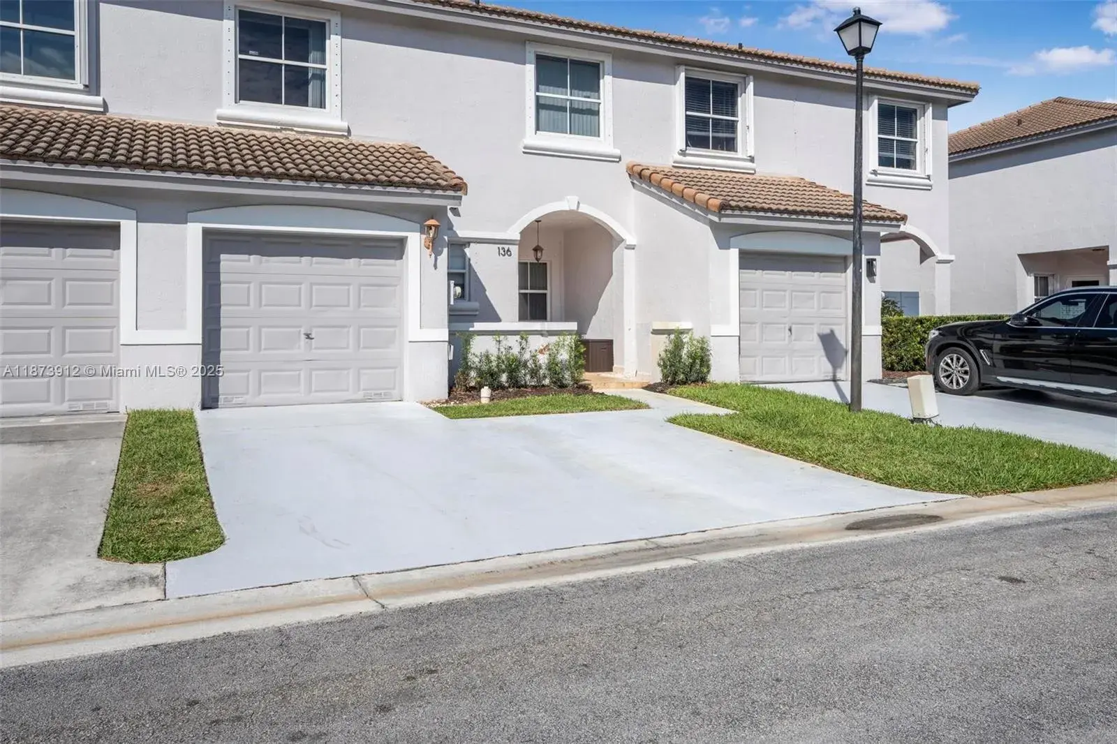 3 bedroom 2 bath Residential for sale at 136 SW 169th Ave # 136, Pembroke Pines FL 33027