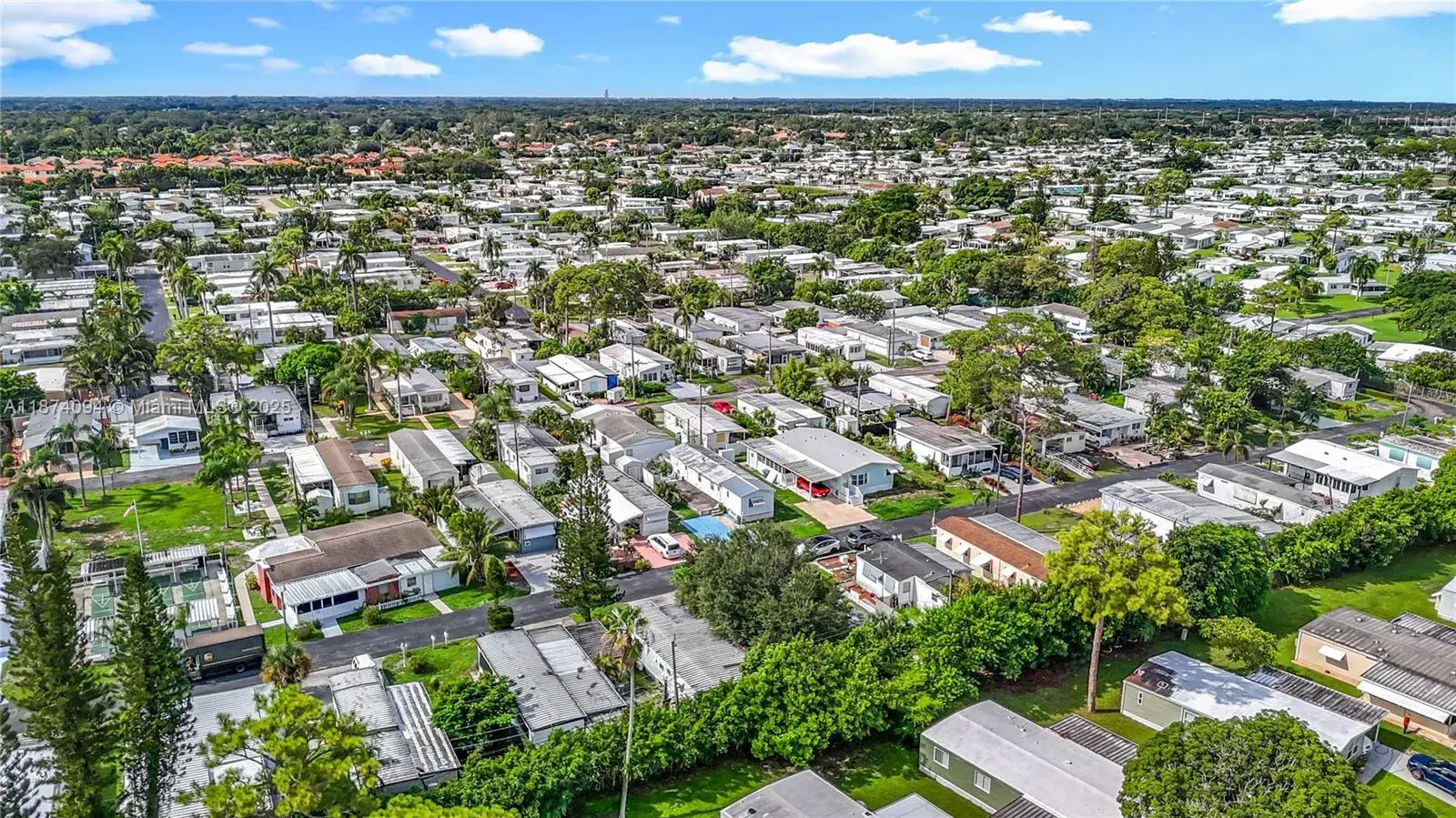 1 bedroom 1 bath Residential for sale at 4165 S 88th Ct S, Boynton Beach FL 33436