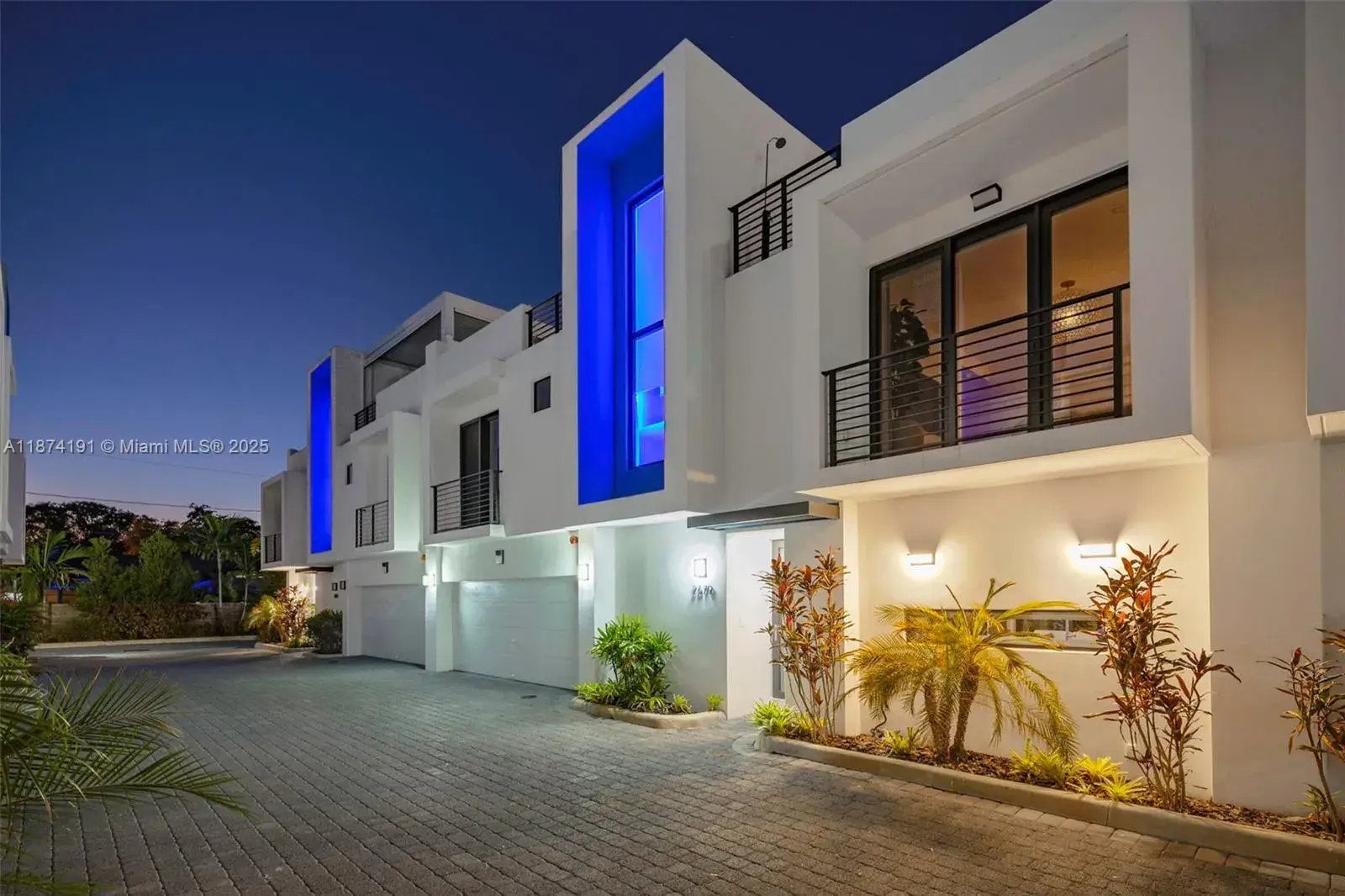 2679 NE 8th Ave, Wilton Manors FL 33334