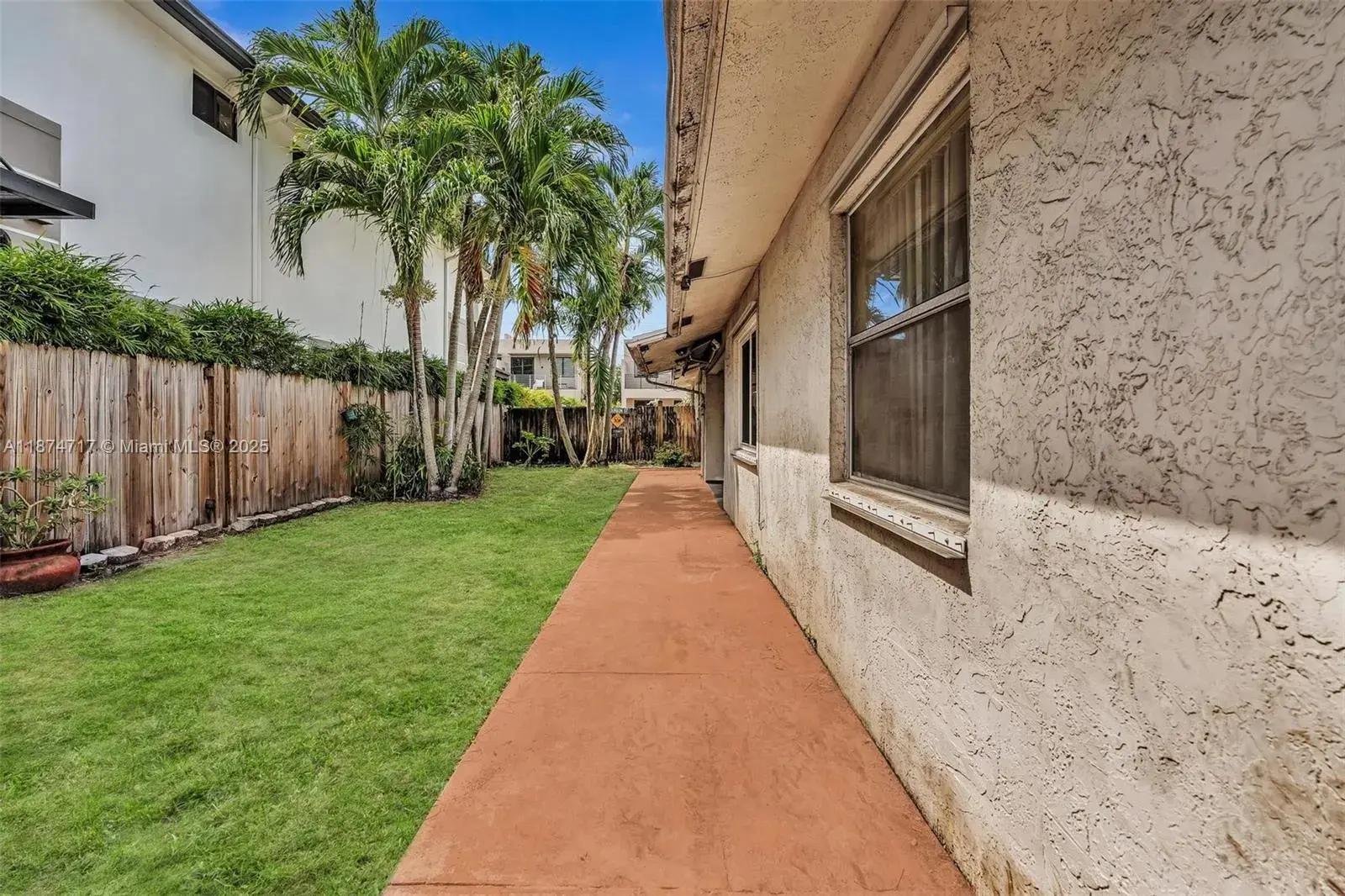 312 SW 9th St, Fort Lauderdale FL 33315