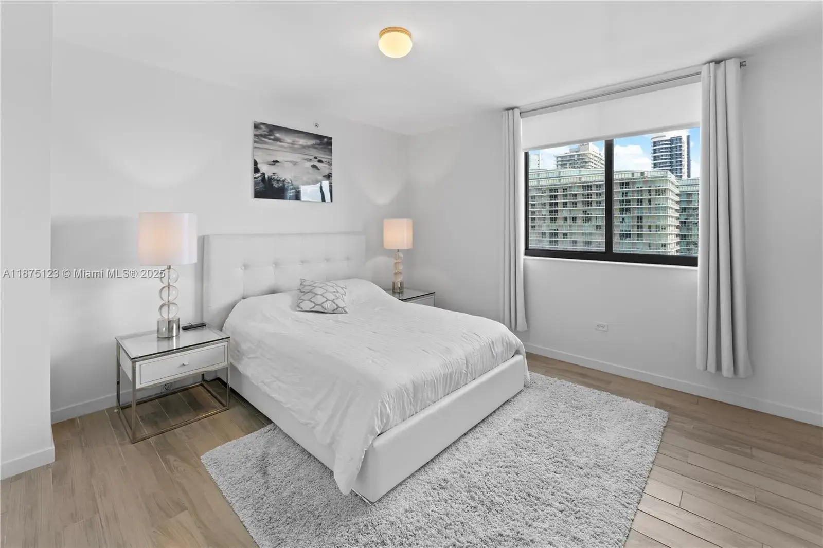 999 SW 1st Ave # 3304, Miami FL 33130
