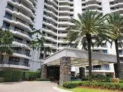 1 bedroom 2 bath Residential Lease for rent at 3300 NE 191st St # 1609, Aventura FL 33180