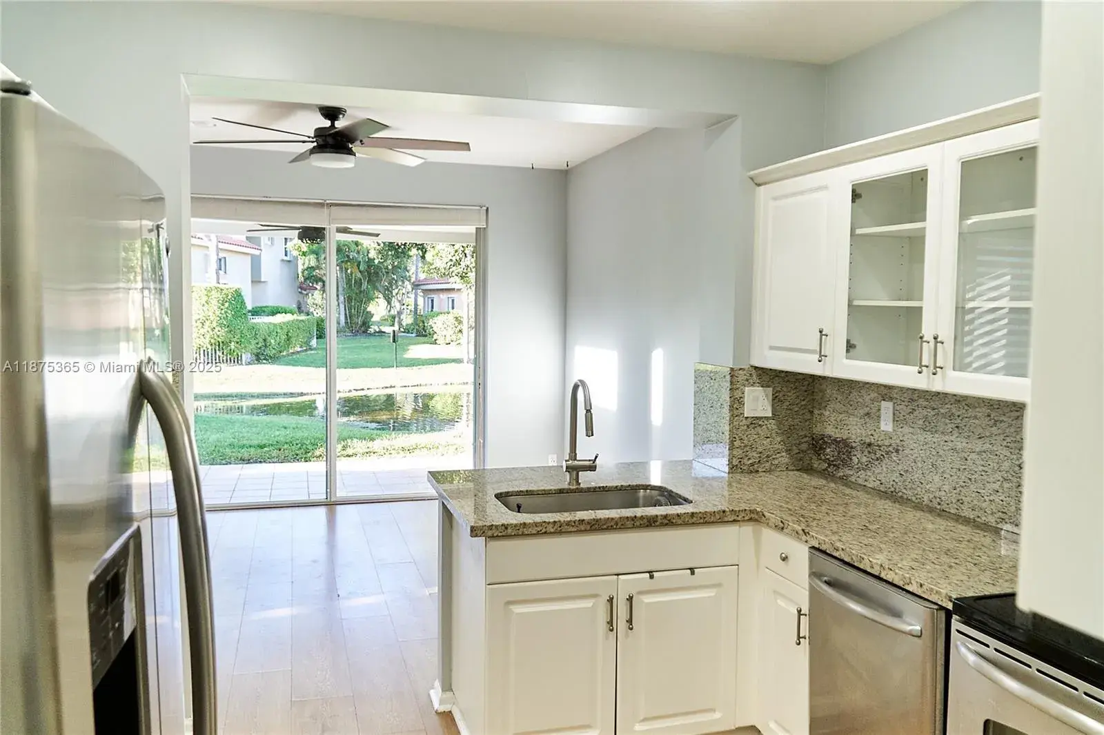 12625 NW 56th St, Coral Springs FL 33076