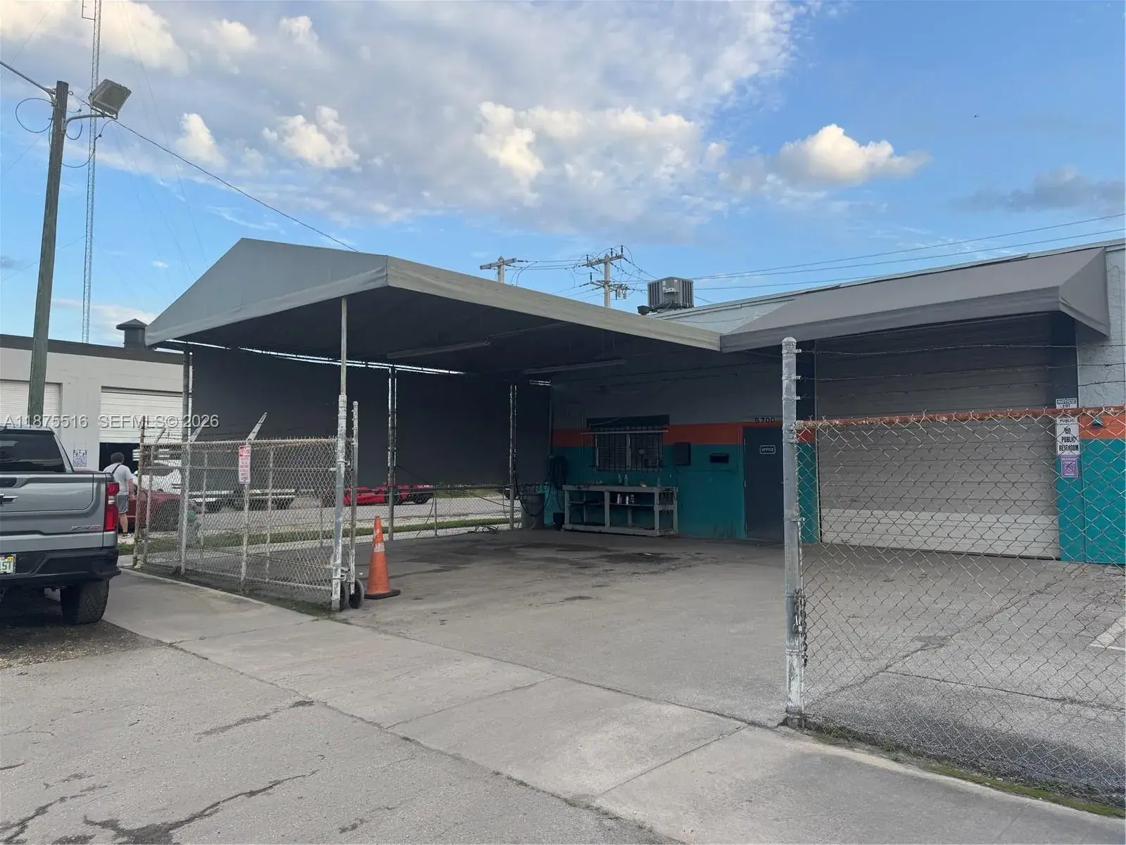 Commercial Sale for sale at 5700 Plunkett, FL 33023