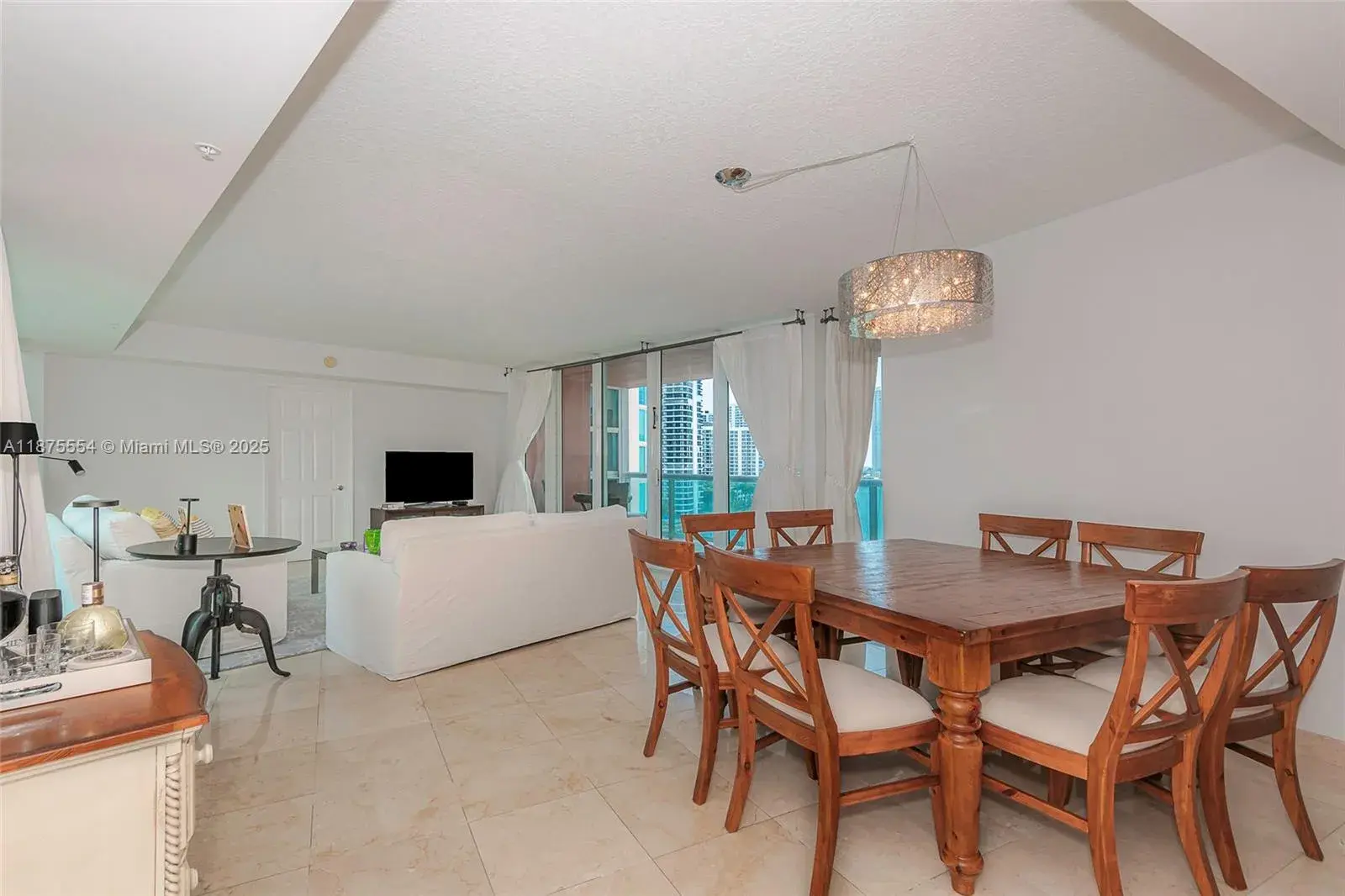 2 bedroom 2 bath Residential Lease for rent at 3370 Hidden Bay Dr # 906, Aventura FL 33180