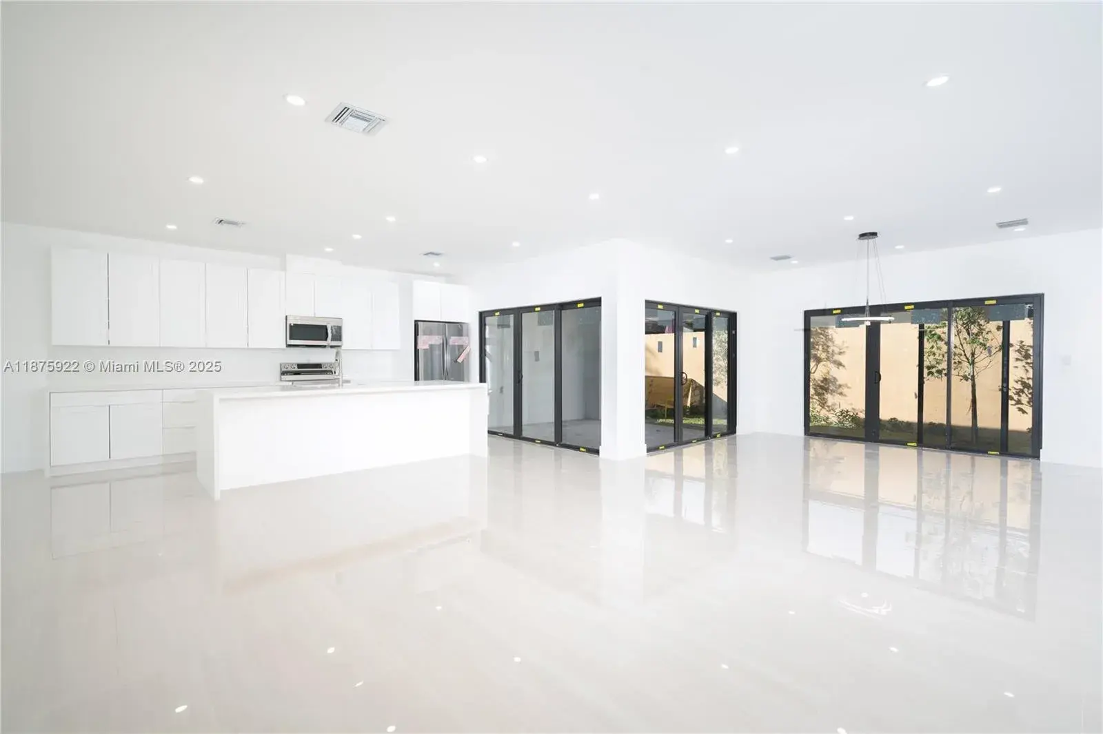 11130 SW 143 place, Miami FL 33186