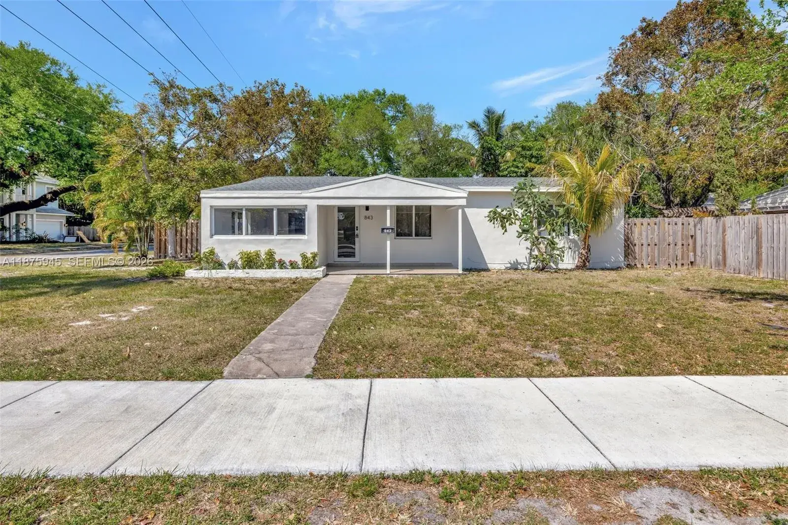 3 bedroom 2 bath Residential for sale at 843 SW 20th St, Fort Lauderdale FL 33315
