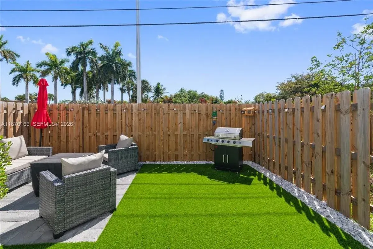 13378 SW 287th Ter, Homestead FL 33033