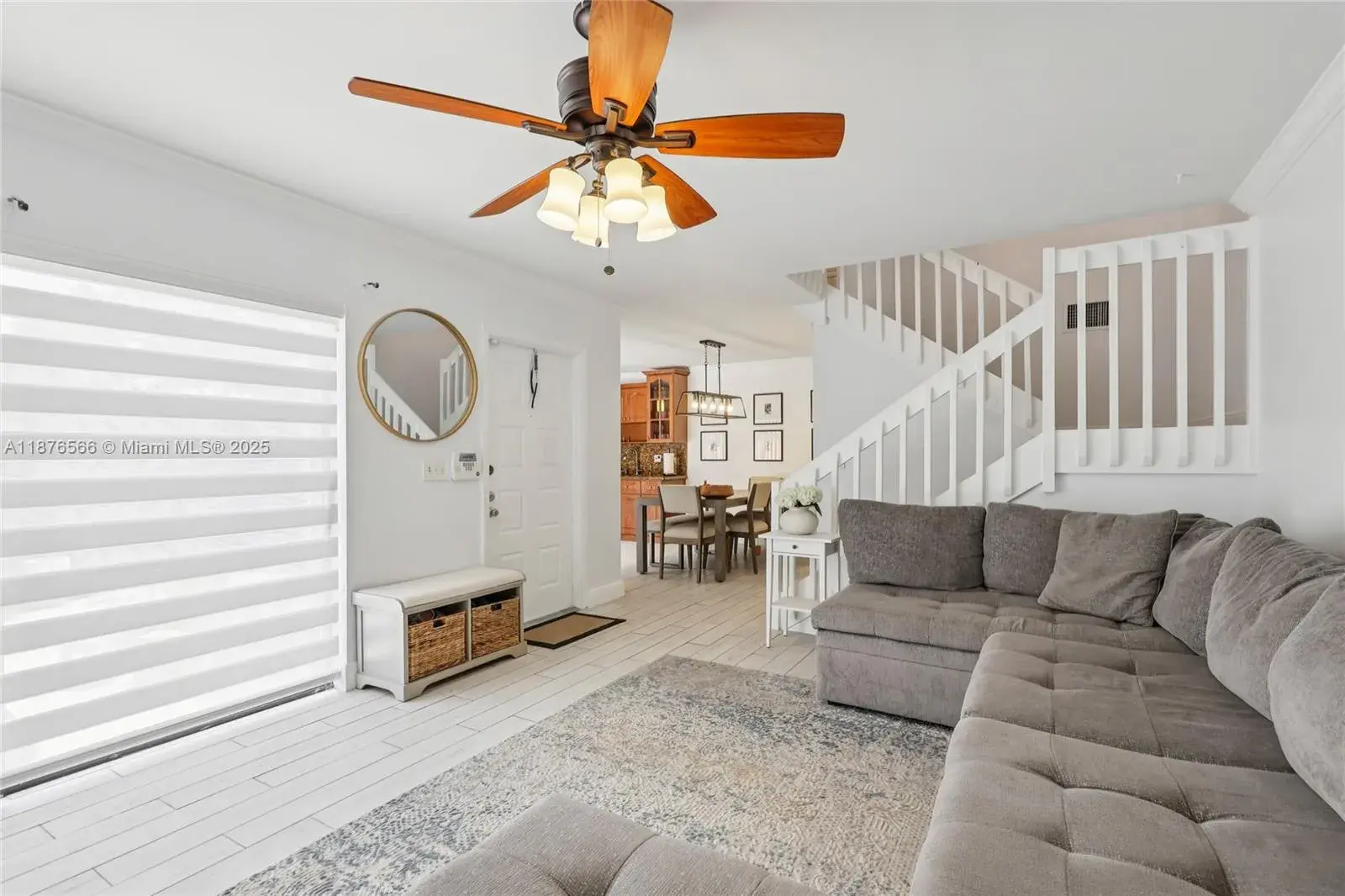 751 SW 120th way, Davie FL 33325