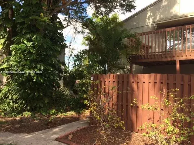 17 Crossings Cir, Boynton Beach FL 33435