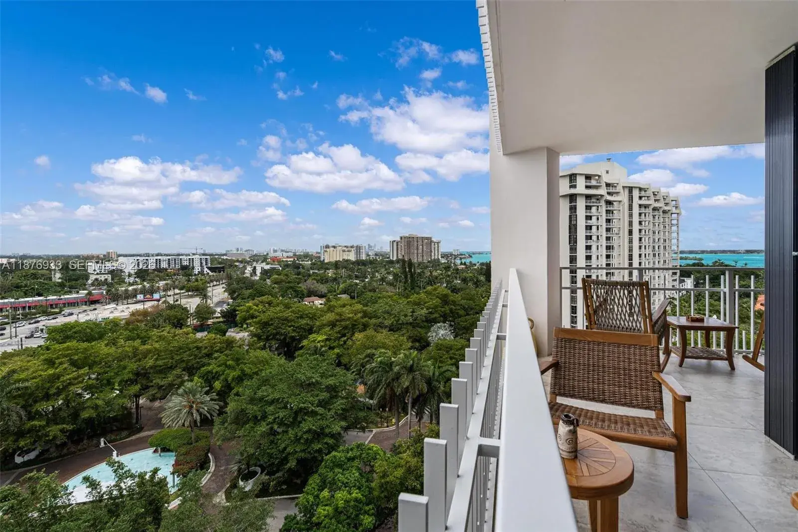 2 bedroom 2 bath Residential for sale at 2000 Towerside Ter # 1407, Miami FL 33138
