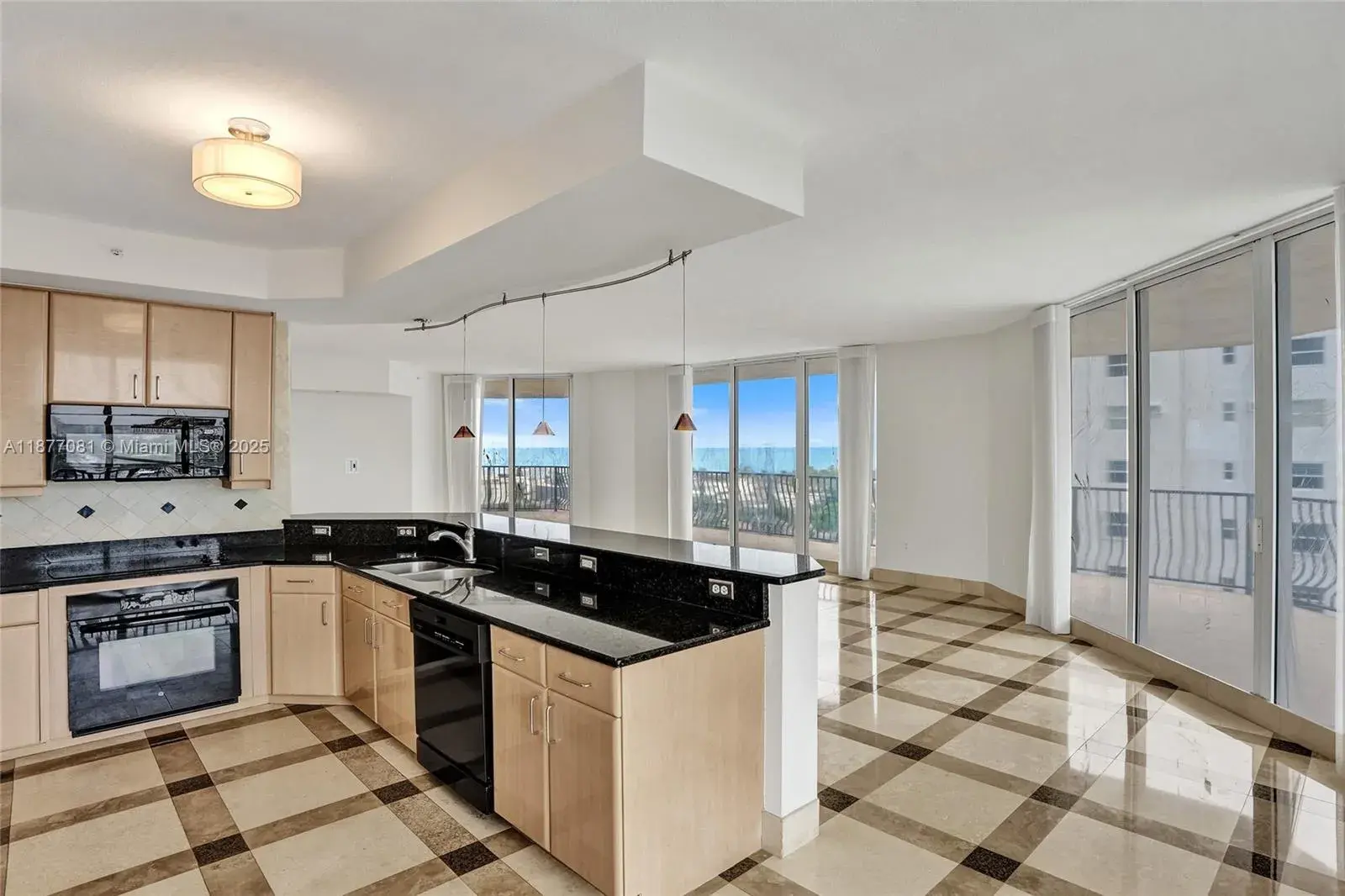 3 bedroom 2 bath Residential for sale at 100 S Birch Rd # 906B, Fort Lauderdale FL 33316