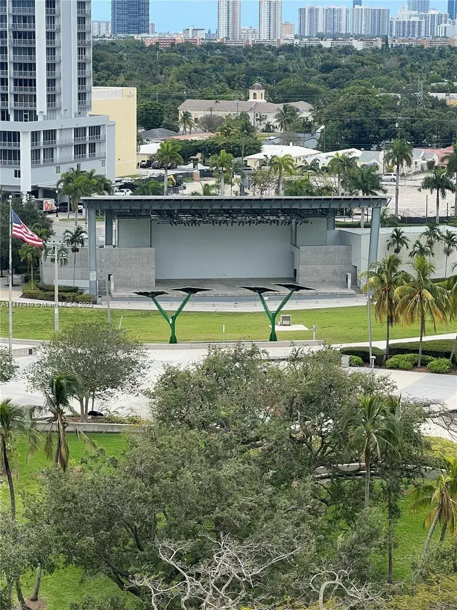 2 bedroom 2 bath Residential for sale at 1830 Radius Dr # 1123, Hollywood FL 33020