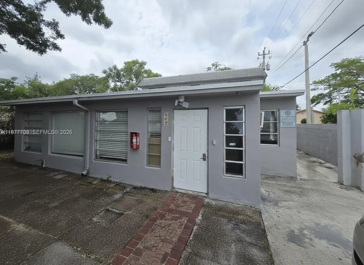 6 bedroom 2 bath Residential for sale at 537 NW 20th Ave, Fort Lauderdale FL 33311