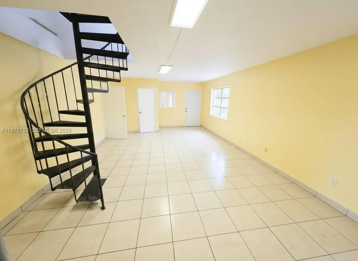 537 NW 20th Ave, Fort Lauderdale FL 33311