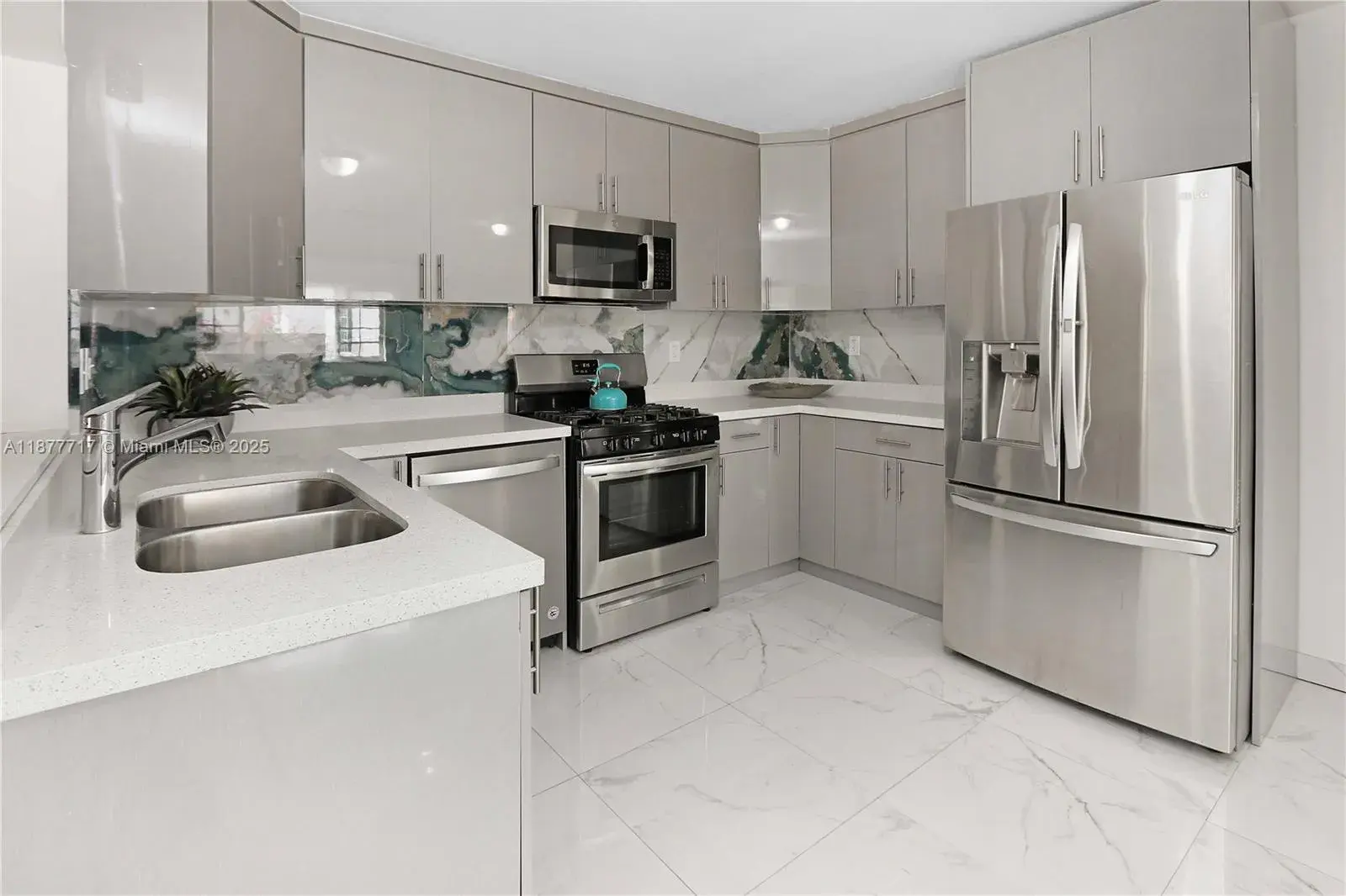 3 bedroom 2 bath Residential for sale at 1510 Hayes St, Hollywood FL 33020