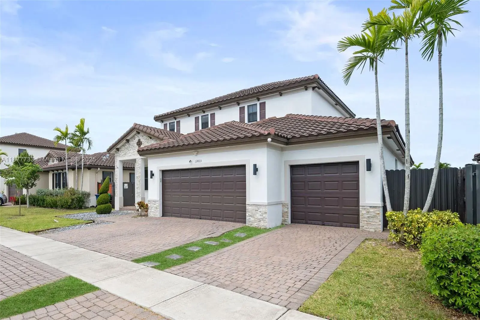 5 bedroom 3 bath Residential for sale at 12833 SW 229th Ter, Miami FL 33170