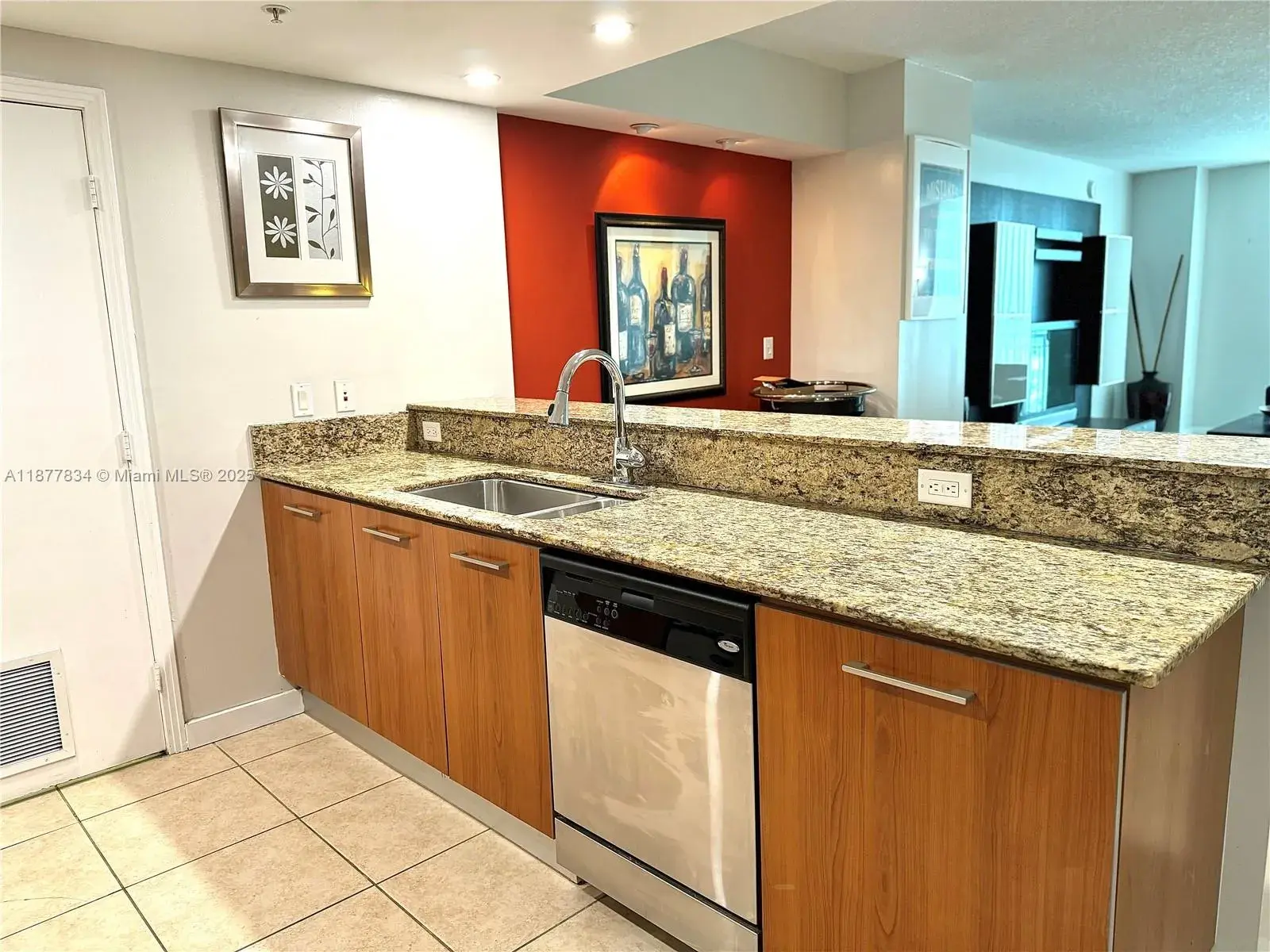 9055 SW 73rd Ct # 1705, Miami FL 33156