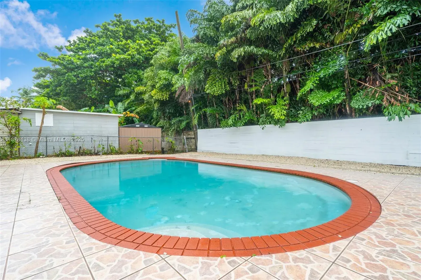 510 NE 155th Ter, Miami FL 33162