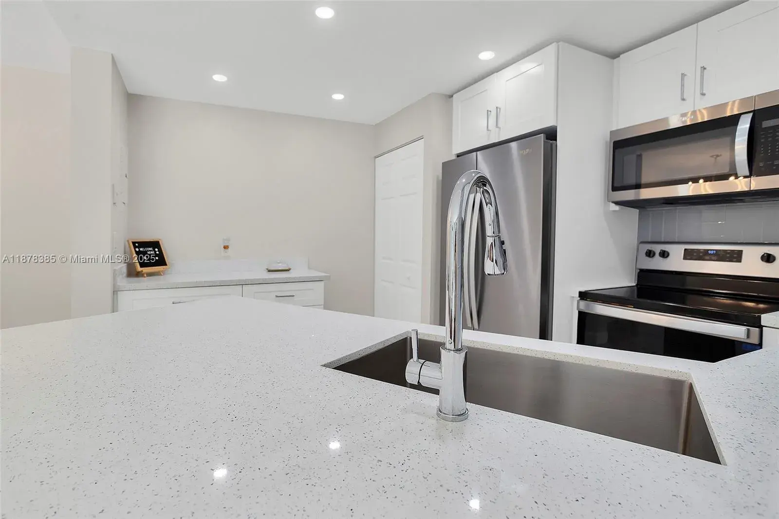 7527 S Oriole Blvd # 101, Delray Beach FL 33446