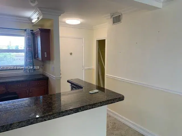 901 NE 14th Ave # 407, Hallandale Beach FL 33009