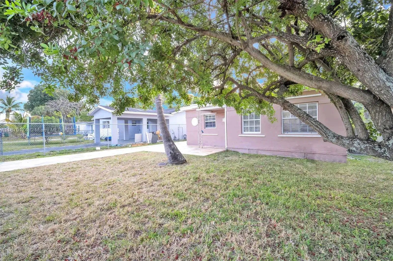 115 NW 28th Ave # 1, Fort Lauderdale FL 33311