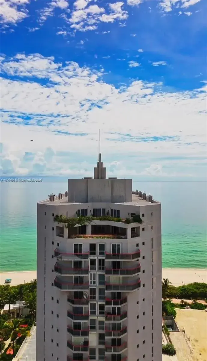 2 bedroom 2 bath Residential for sale at 6767 Collins Ave # 401, Miami Beach FL 33141