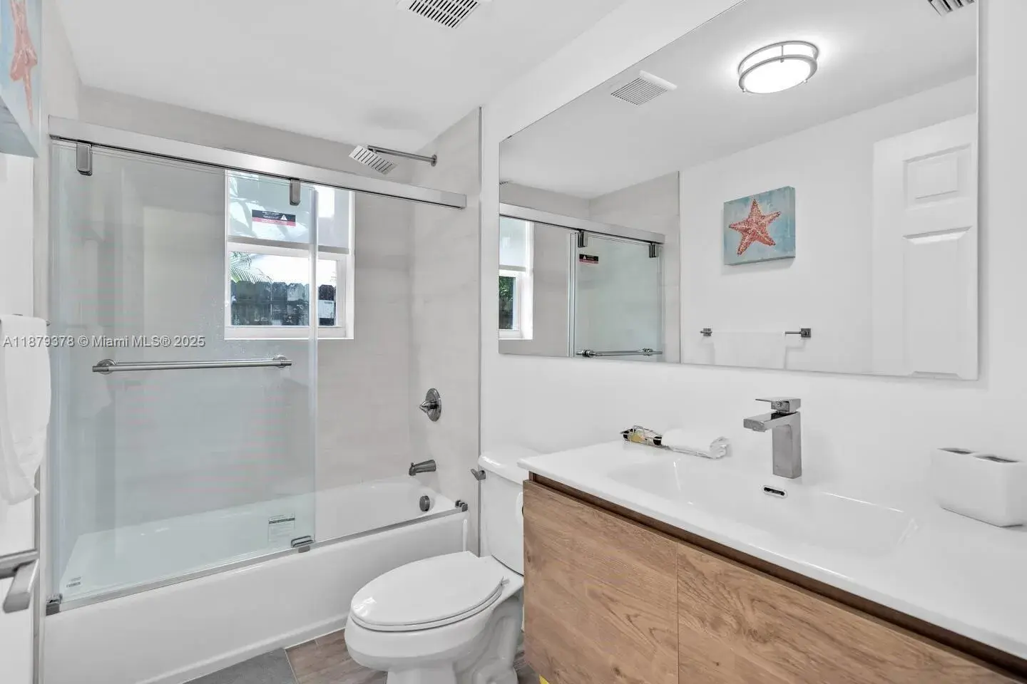 1117 SW 13th St, Miami FL 33129