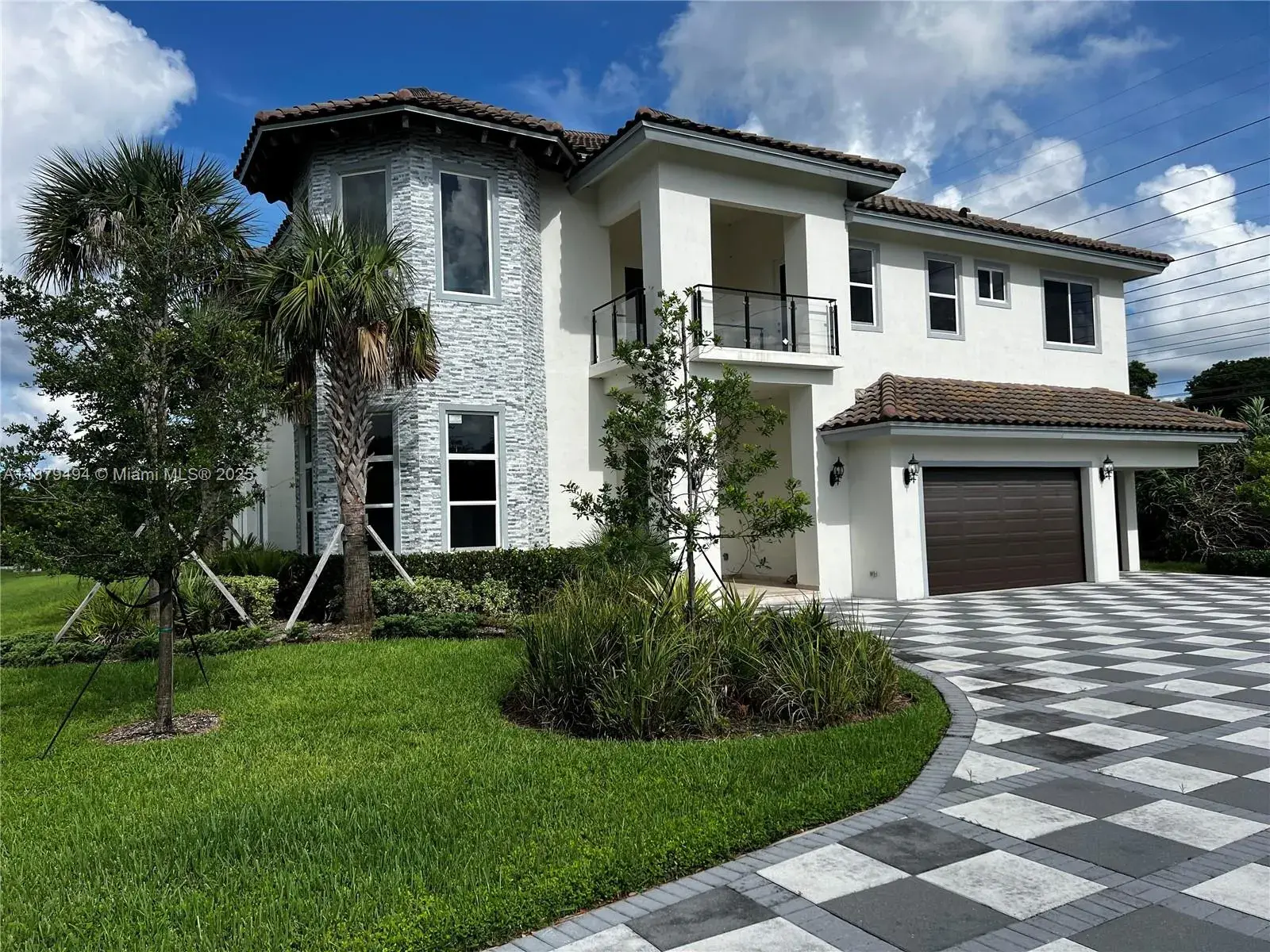 6 bedroom 6 bath Residential Lease for rent at 6121 Marinel Say Dr # 6121, Davie FL 33314