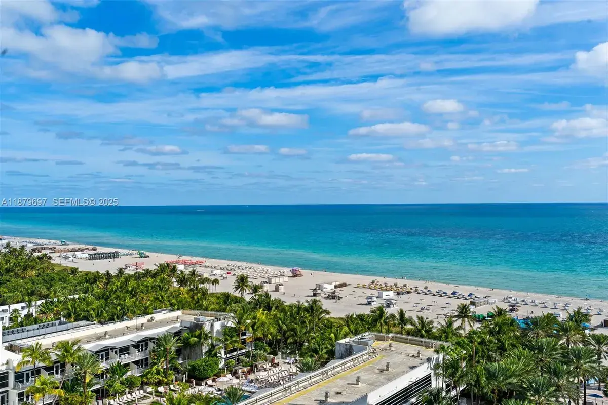 100 Lincoln Rd, Miami Beach FL 33139