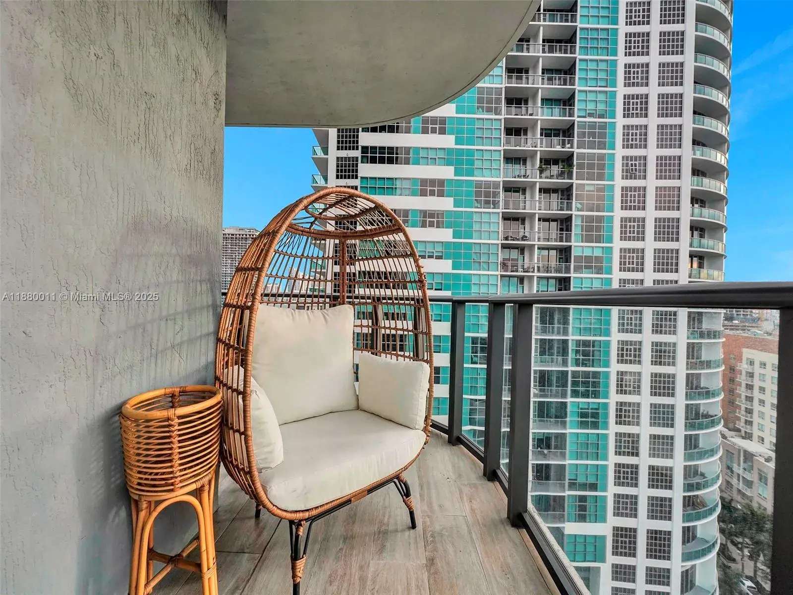 2 bedroom 2 bath Residential Lease for rent at 121 NE 34th St # 1601, Miami FL 33137