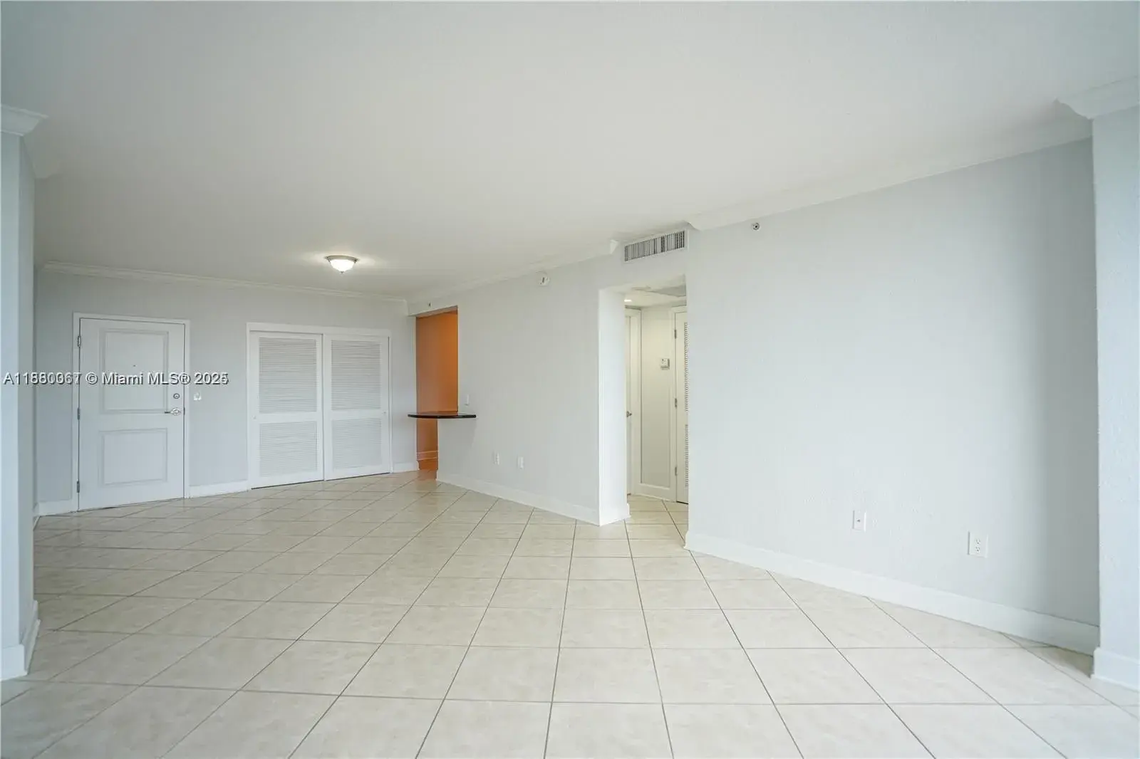 401 69th St # 609, Miami Beach FL 33141