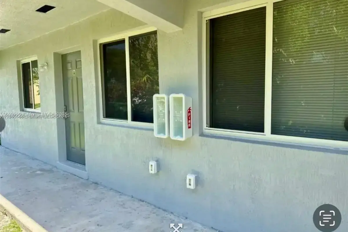 22210 SW 116th Ave, Miami FL 33170