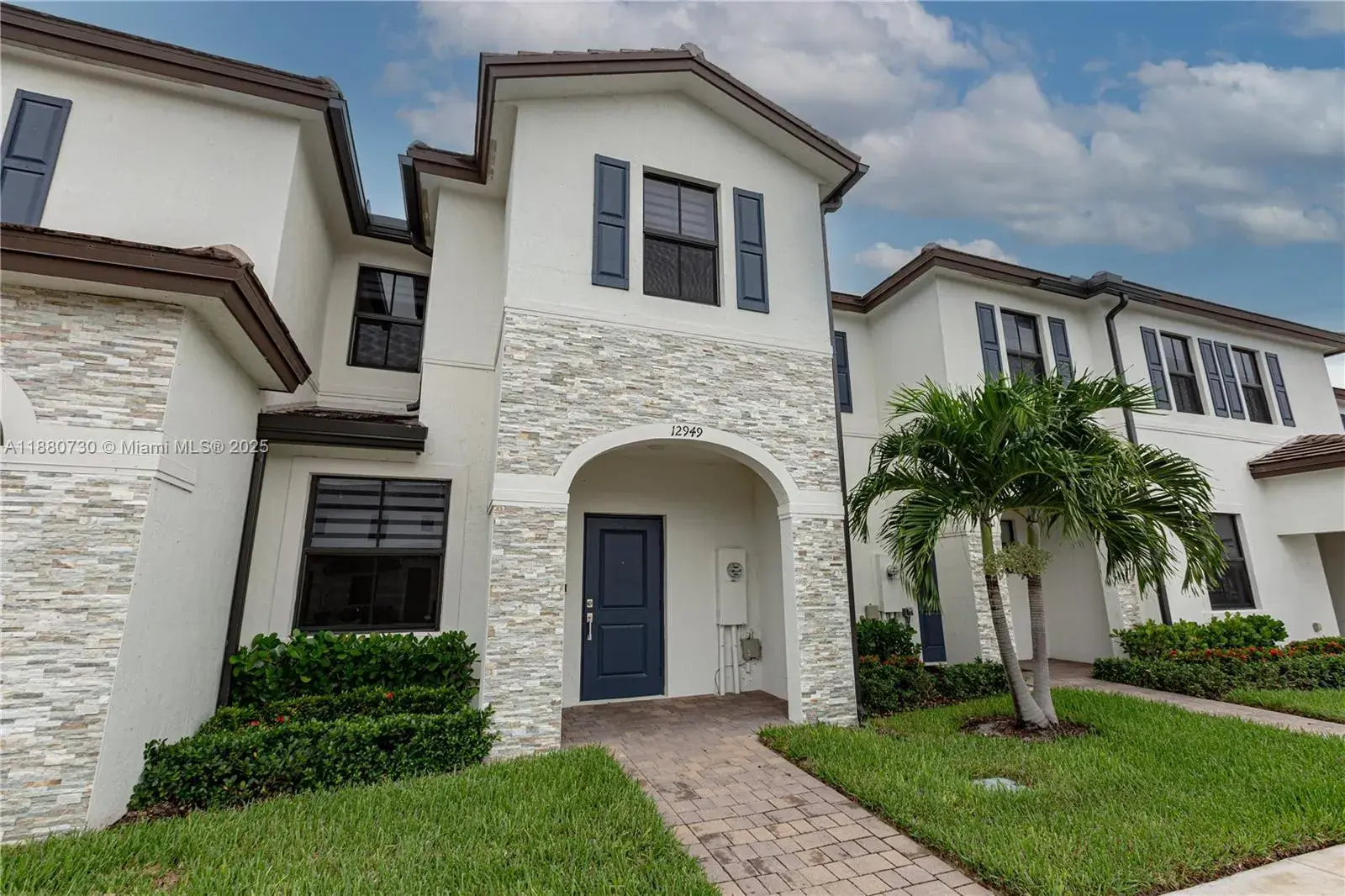 12949 SW 232nd Ln, Homestead FL 33032